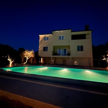 Sorici Apartments Fra & Mar With Swimming Pool In 2025 מראה חיצוני תמונה