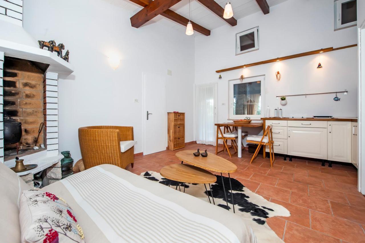 Sorici Apartments Fra & Mar With Swimming Pool In 2025 מראה חיצוני תמונה