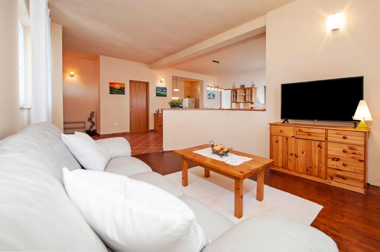 Sorici Apartments Fra & Mar With Swimming Pool In 2025 מראה חיצוני תמונה
